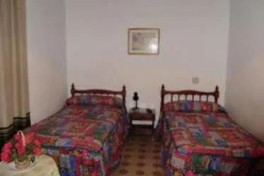 סביליה Hostal Union Campana